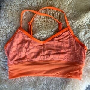 Alo Yoga top